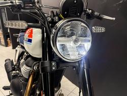 2025 Royal Enfield INTERCEPTOR 650 E5 CLASSIC White
