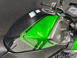 2025 Kawasaki Z H2 (ZR1000K) Green