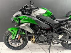 2025 Kawasaki Z H2 (ZR1000K) Green