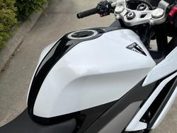 2025 Triumph DAYTONA 660 White