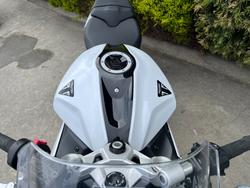 2025 Triumph DAYTONA 660 White