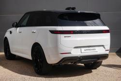 2025 Land Rover
                Range Rover Sport D250 Dynamic SE