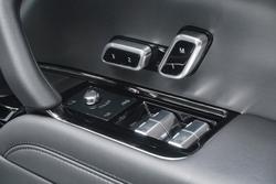 2024 Land Rover
                Range Rover Sport D250 Dynamic SE