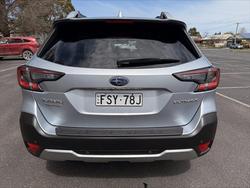 2023 Subaru
Outback AWD Touring