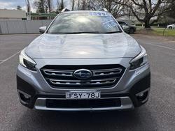 2023 Subaru
Outback AWD Touring