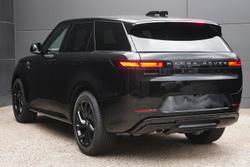 2024 Land Rover
                Range Rover Sport D250 Dynamic SE