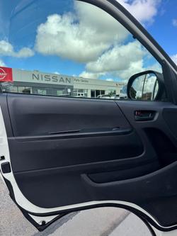 2018 Toyota Hiace Commuter KDH223R French Vanilla