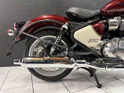 2025 Royal Enfield 2025 Royal Enfield 650CC Classic Road VALLUM RED