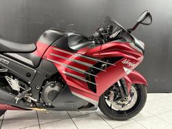 2025 Kawasaki NINJA ZX-14R SE Red