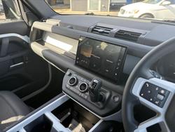 2025 Land Rover Defender 110 P400e X-Dynamic SE L663 MY25.5 AWD Fuji White