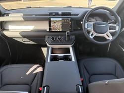 2025 Land Rover Defender 110 P400e X-Dynamic SE L663 MY25.5 AWD Fuji White