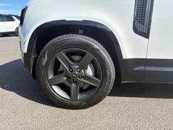 2025 Land Rover Defender 110 P400e X-Dynamic SE L663 MY25.5 AWD Fuji White