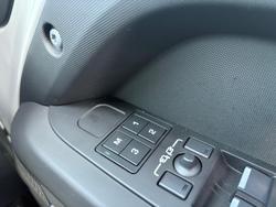 2025 Land Rover Defender 110 P400e X-Dynamic SE L663 MY25.5 AWD Fuji White