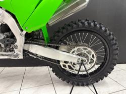 2025 Kawasaki 2025 Kawasaki 450CC KX450 Motocross Green