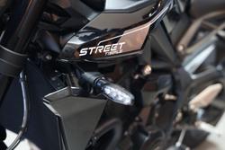 2025 Triumph Street Triple R 765 Street Triple Black