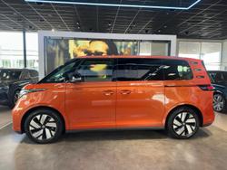 2025 Volkswagen ID. Buzz Pro BEV560