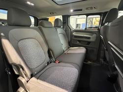 2025 Volkswagen ID. Buzz Pro BEV560