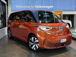 2025 Volkswagen ID. Buzz Pro BEV560