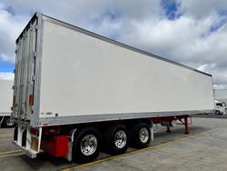 2016 Maxitrans St3 22 Pallet -18 High Cube Reefer Double Stacker Red