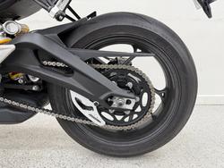 2024 Triumph STREET TRIPLE RS Yellow