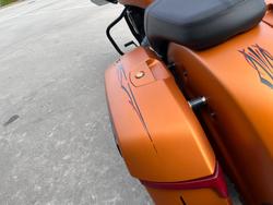 2022 Indian CHALLENGER DARK HORSE