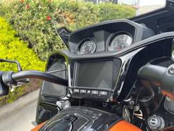 2022 Indian CHALLENGER DARK HORSE