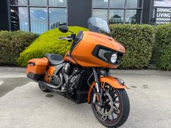 2022 Indian CHALLENGER DARK HORSE