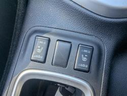 2017 Nissan Navara ST-X D23 Series 3 4X4 Dual Range White Diamond