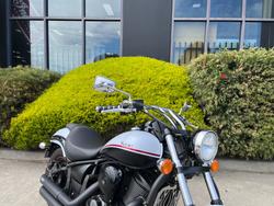 2012 Kawasaki VULCAN 900 CUSTOM White