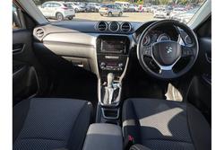 2023 Suzuki
Vitara