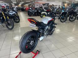 2022 Ducati Streetfighter V4 SP Streetfighter Black