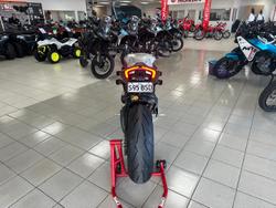 2022 Ducati Streetfighter V4 SP Streetfighter Black