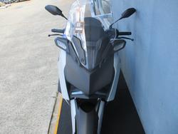 2025 Yamaha XMAX 300 V2 (CZD300A2) SILVER/GREY
