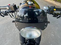 2019 Royal Enfield INTERCEPTOR 650 CLASSIC Black