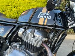 2019 Royal Enfield INTERCEPTOR 650 CLASSIC Black