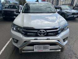 2017 Toyota Hilux SR5 GUN126R 4X4 Dual Range White