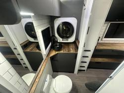 2025 Avida Birdsville Lx