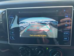 2016 Toyota Hilux Workmate GUN122R 4x2 Glacier White