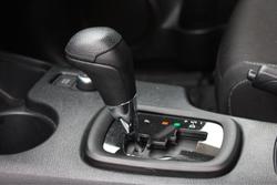 2024 Toyota Hilux SR 48V GUN126R 4X4 Dual Range Glacier White