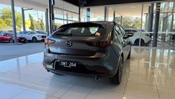 2024 Mazda 3 G20 Evolve
