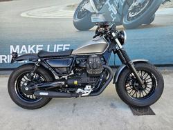 Moto Guzzi V9 Bobber