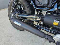 2017 MOTO GUZZI V9 BOBBER GREY