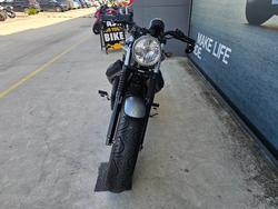 2017 MOTO GUZZI V9 BOBBER GREY