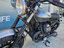 2017 MOTO GUZZI V9 BOBBER GREY