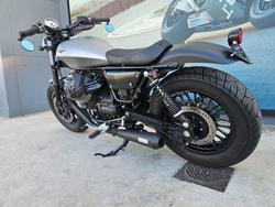 2017 MOTO GUZZI V9 BOBBER GREY