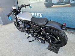 2017 MOTO GUZZI V9 BOBBER GREY