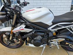 2018 Triumph STREET TRIPLE RS White