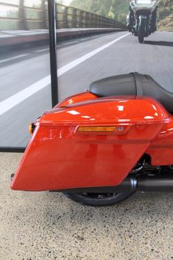 2025 Harley-davidson FLHRXS ROAD KING SPECIAL WHISKEY FIRE