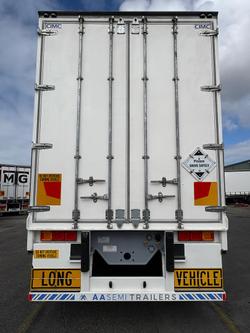 2024 MaxiTrans/CIMC St3 34 Pallet Sd B Double Curtain Siders