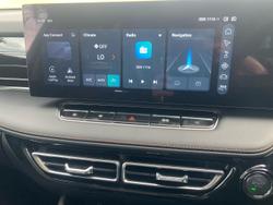 2025 MG HS Hybrid+ Essence